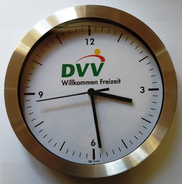 DVV-Wanduhr